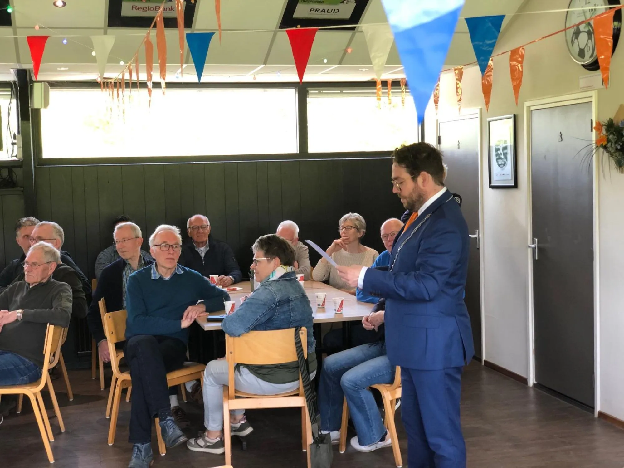  Herman en Willie ontvangen Koninklijke onderscheiding tijdens Lintjesregen